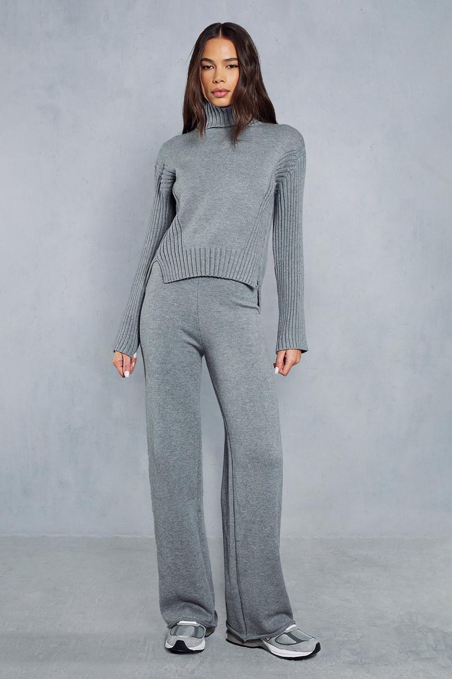 Grey Oversized Turtle Neck Knitted Co-ord image number 1