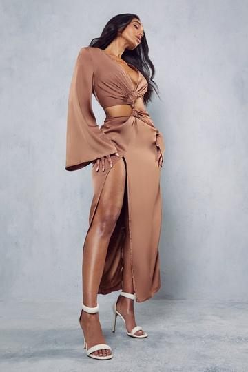 Premium Ruched Twist Detail Maxi Dress chocolate