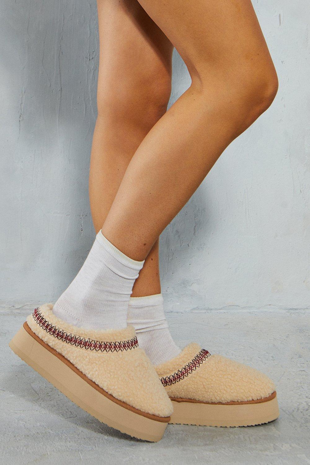 Womens slippers online boohoo