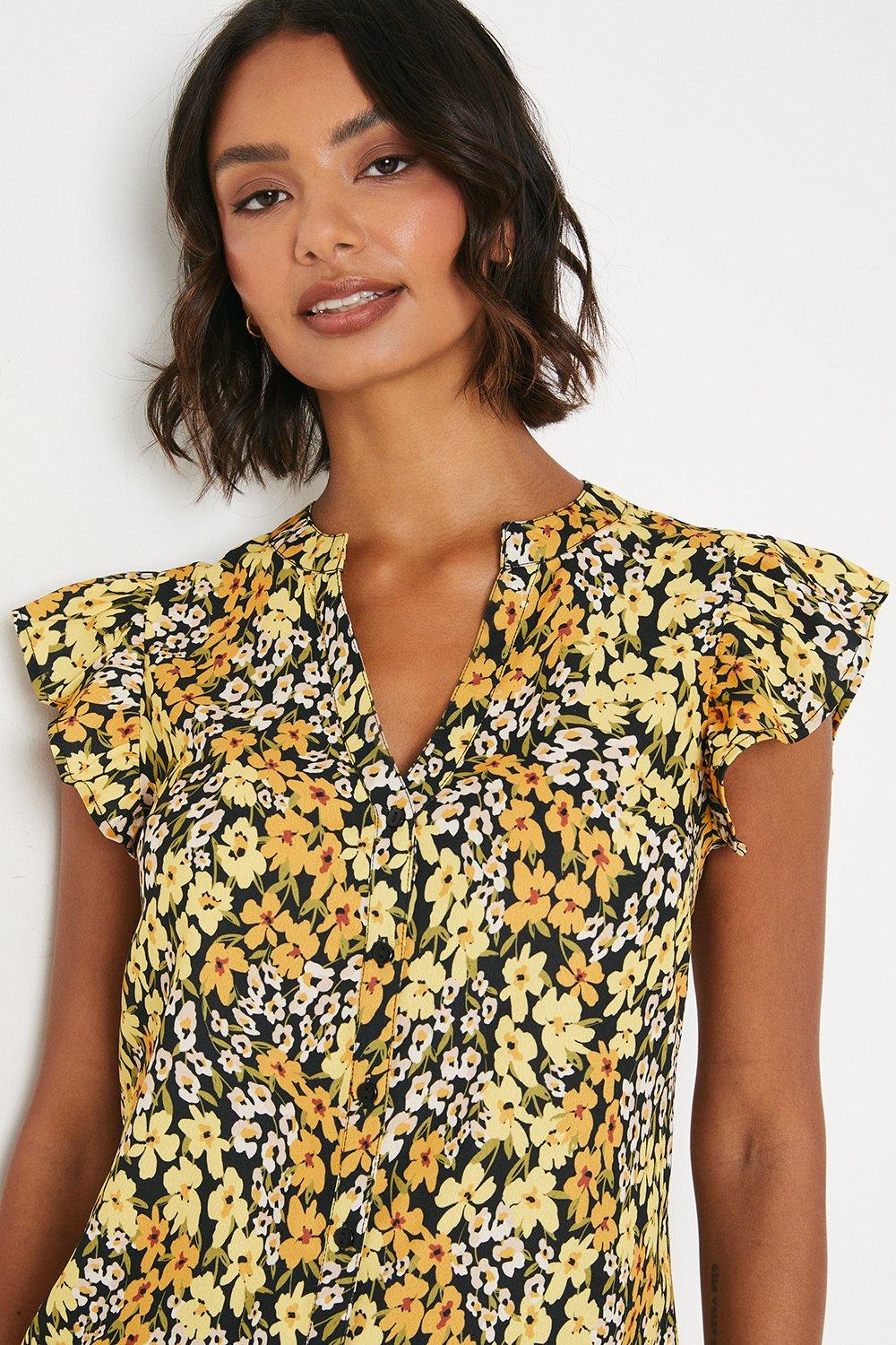 Womens Floral Button Front Ruffle Shell Top