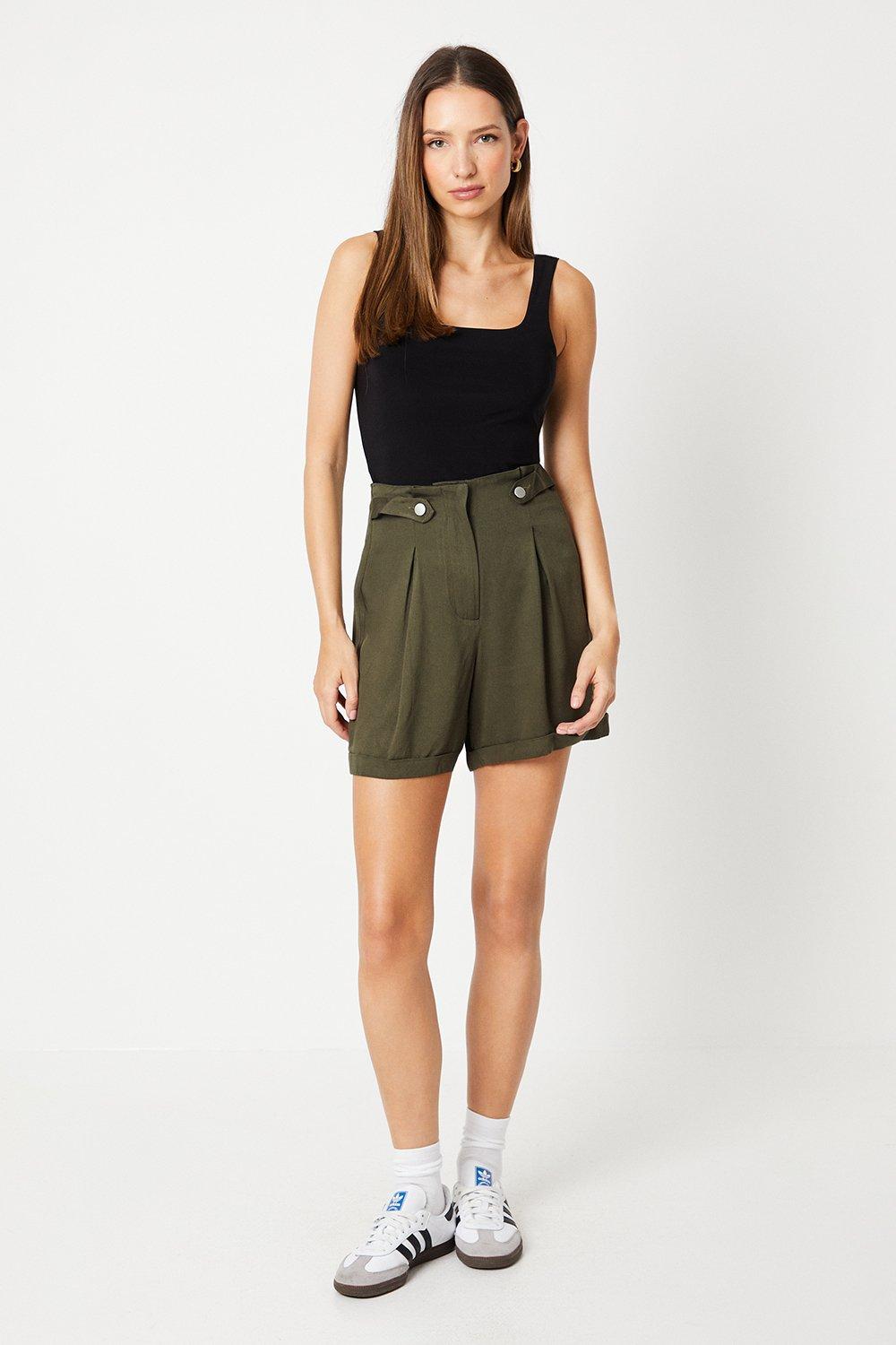 Womens Tab Detail Pleated Turn Back Short - Khaki - 12