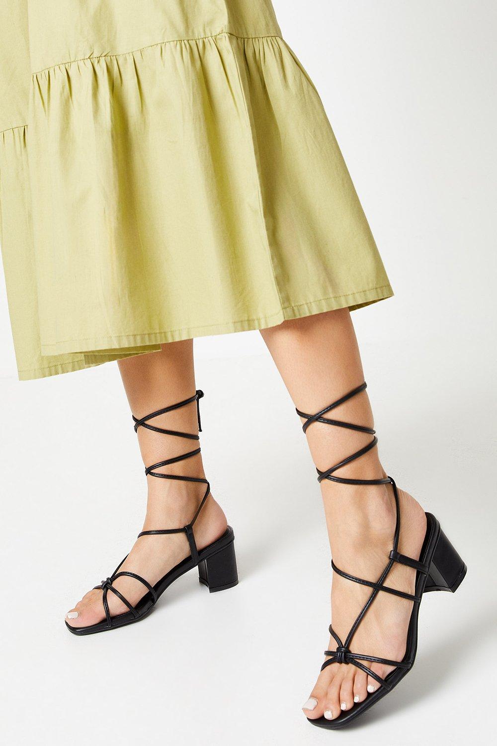 Womens Faith: Connie Spaghetti Strap Medium Block Heel Sandals