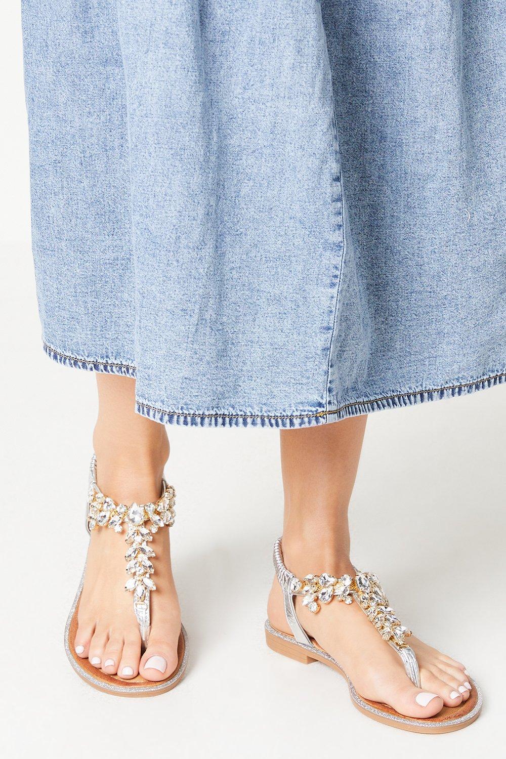 Womens Faith: Mara Jewel Detail T Bar Flat Sandals