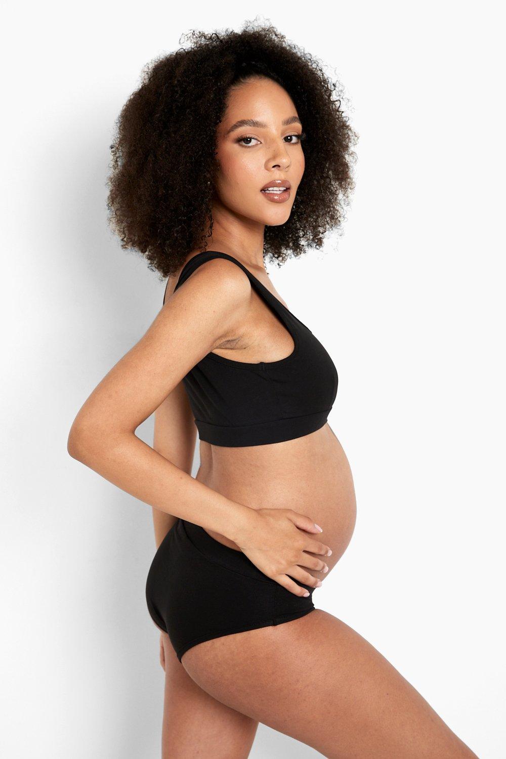 https://media.boohoo.com/i/boohoo/bzz01645_black_xl_1/female-black-maternity-tab-detail-scoop-neck-bra-set
