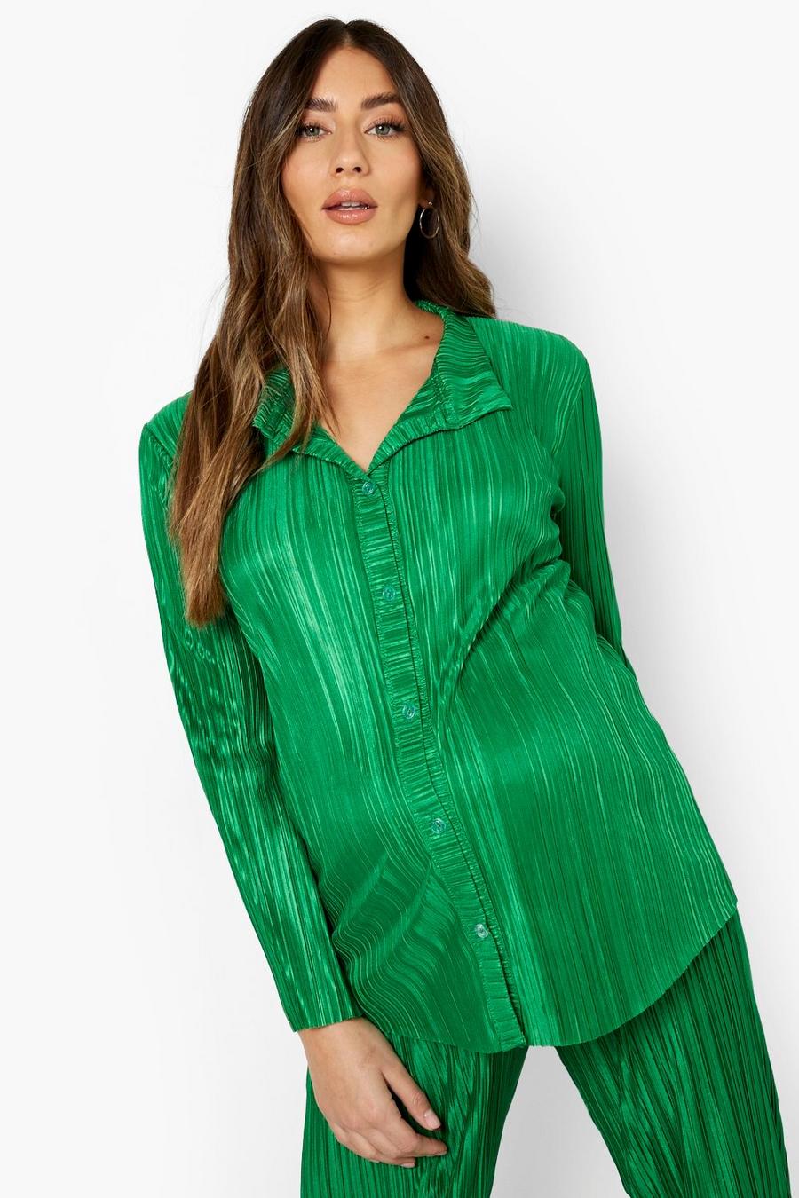 Green Maternity Plisse Flared Sleeve Shirt image number 1