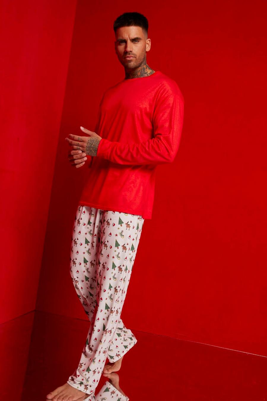 Pijama de hombre con estampado de gorros de Papá Noel, Red image number 1