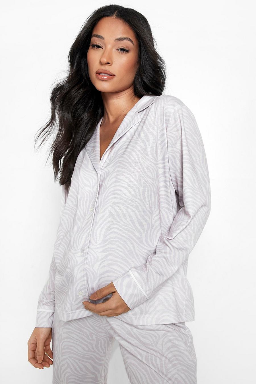 Maternité - Pyjama satiné chemise et pantalon à imprimé zèbre, Light stone image number 1