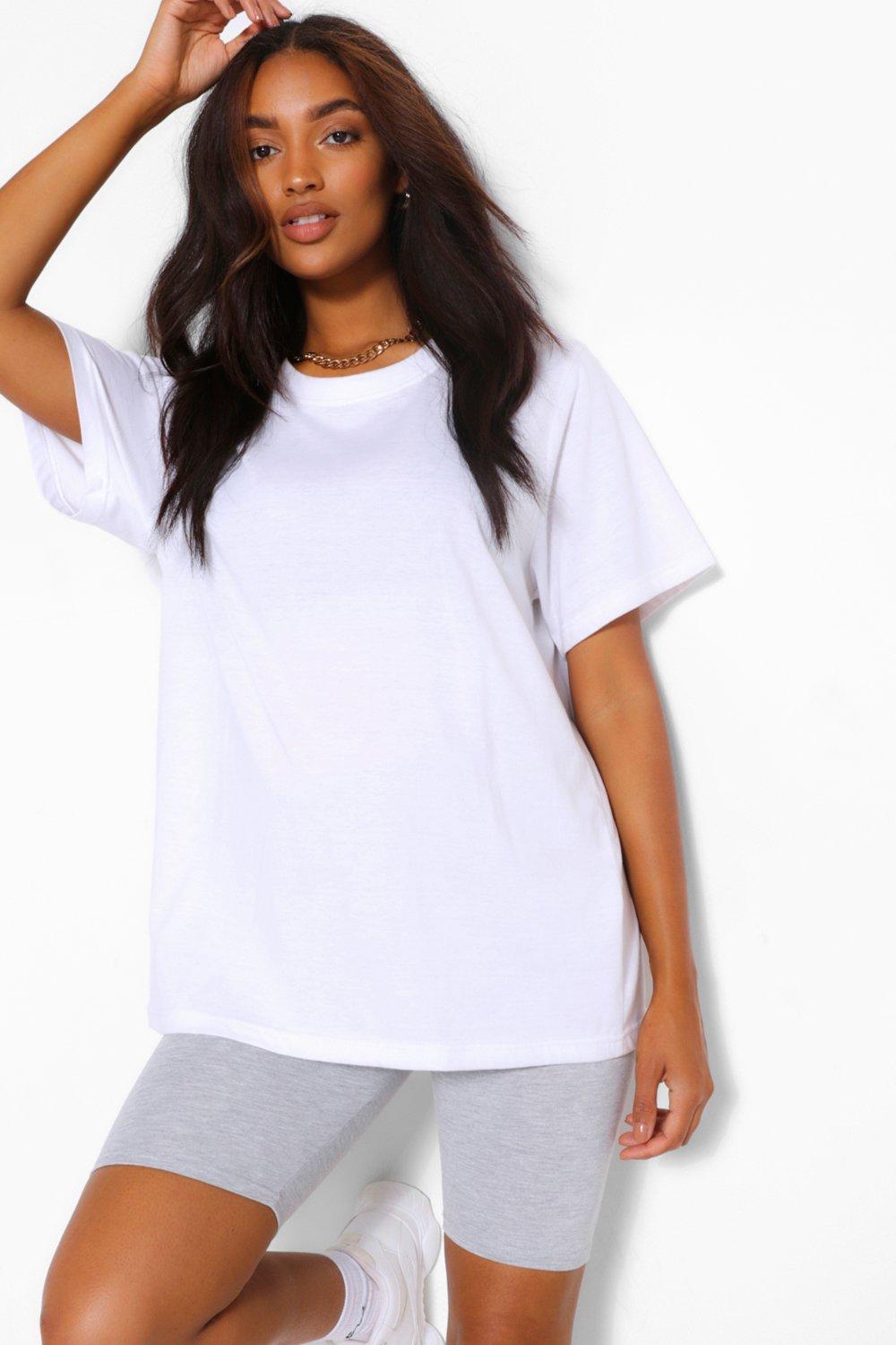 boohoo maternity shorts