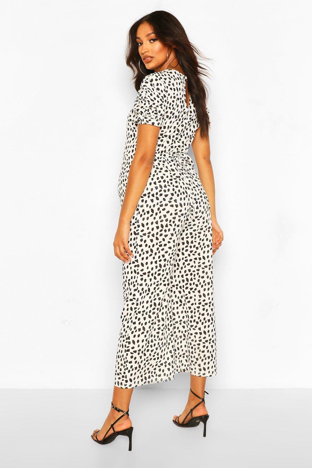 boohoo maternity jumpsuit