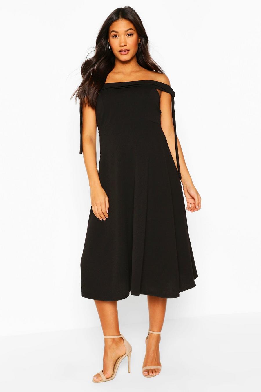 שחור שמלת סקייטר בסגנון ברדו עם קשירה בצד בגדי היריון image number 1