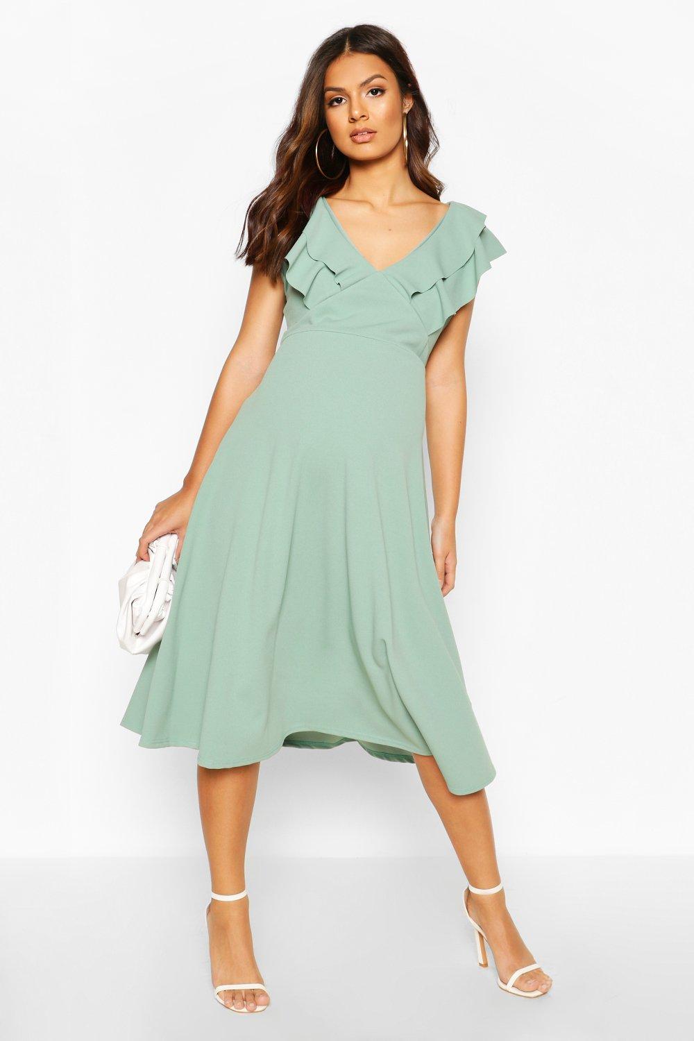 boohoo breastfeeding dress