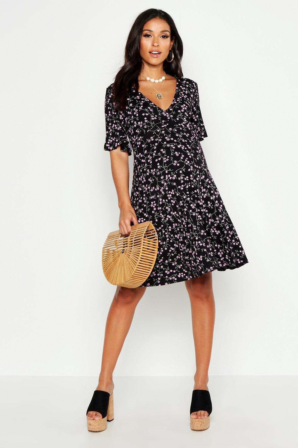 boohoo floral maternity dress