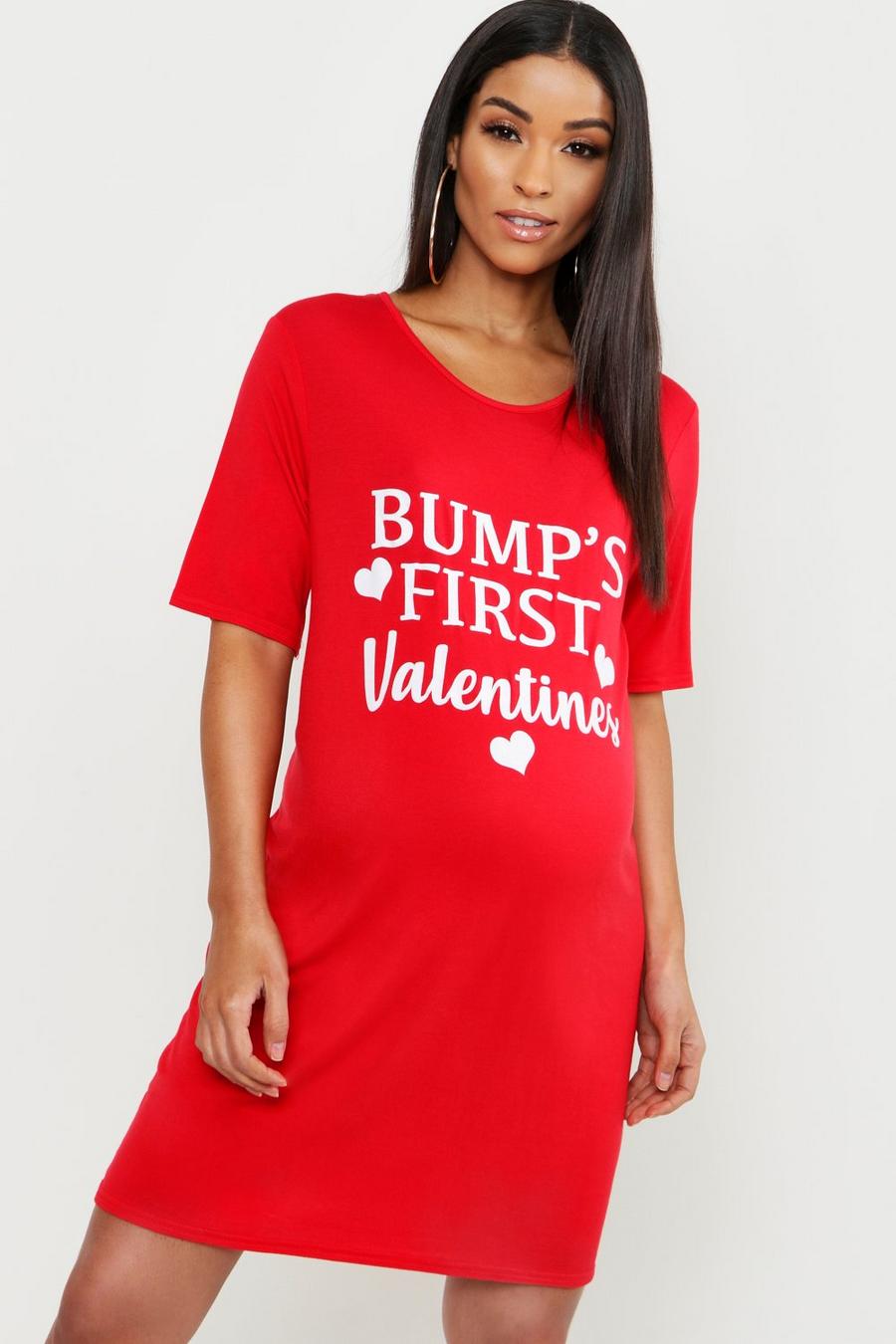Umstandsmode Valentine Nachthemd mit „Bumps First“-Slogan image number 1