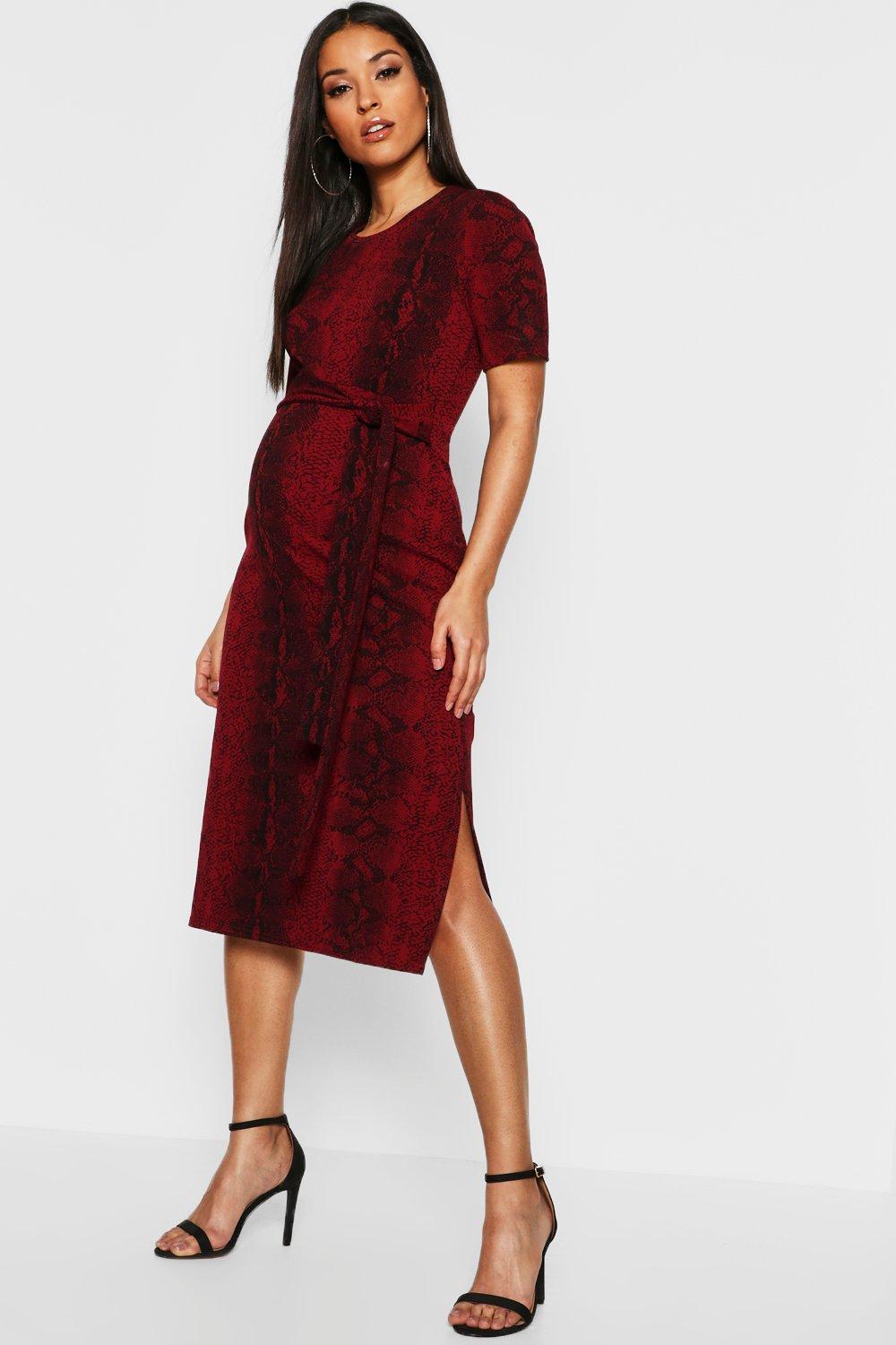 boohoo maternity midi dress