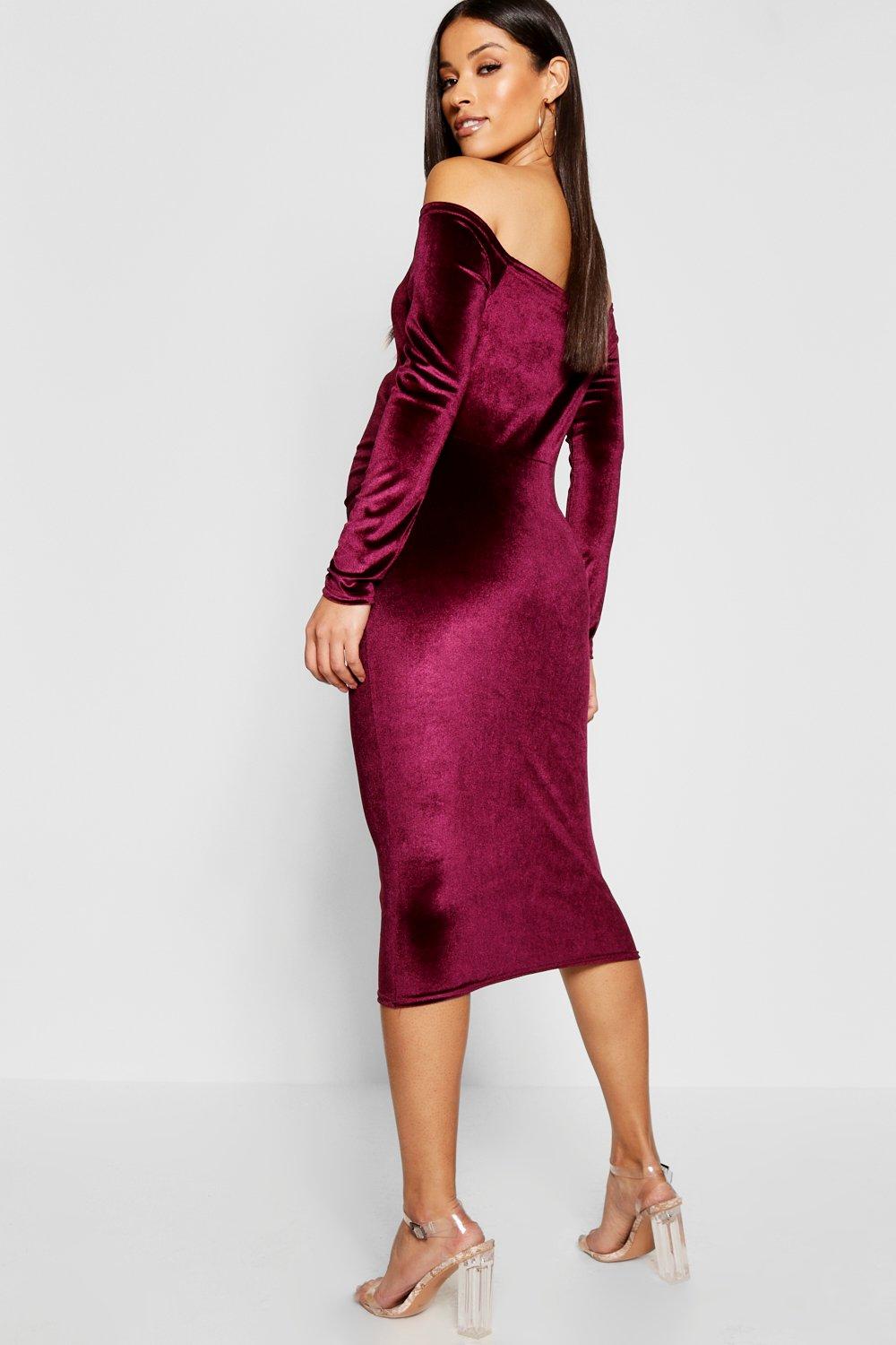 boohoo red maternity dress