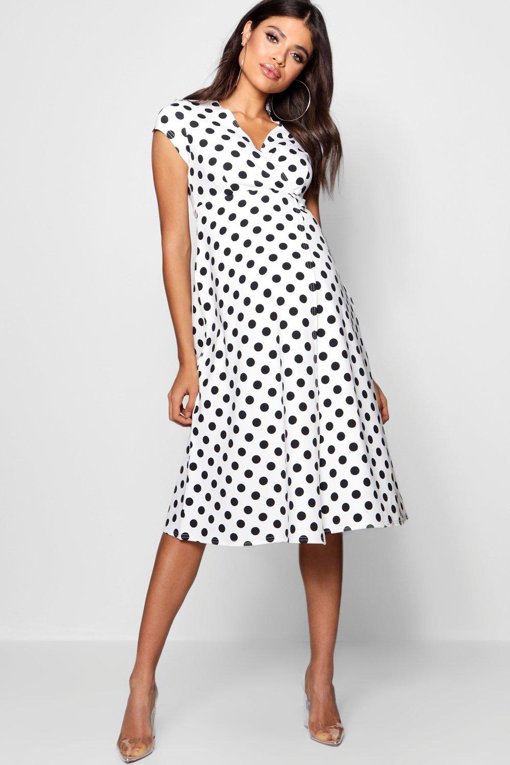 boohoo maternity wrap dress