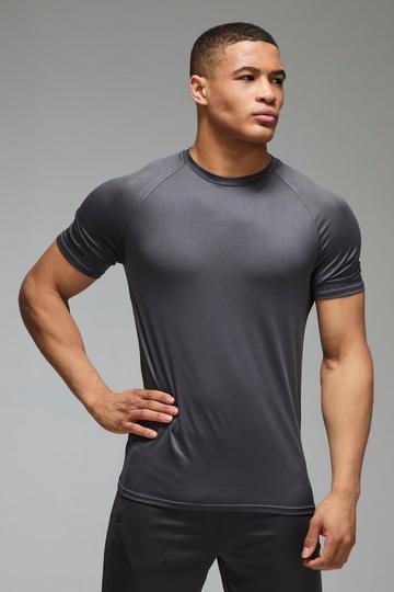 Man Active Dun Regular Fit Essentials Raglan T-Shirt charcoal