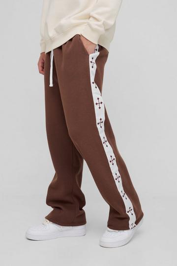 Straight Leg Cross Side Tape Jogger chocolate