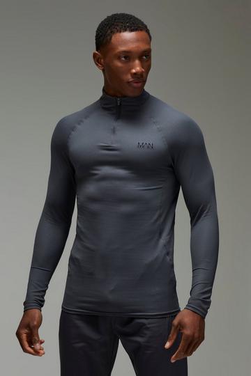 Man Active Waffle Texture Muscle Fit 1/4 Zip charcoal