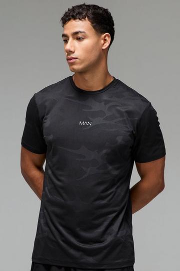 Man Active Camo Jacquard Regular Fit T-shirt black