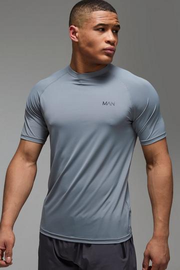 Man Active Performance Regular Fit Raglan T-shirt charcoal