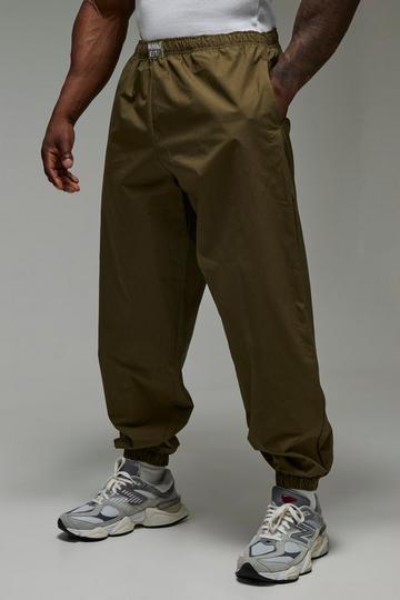 Khaki Man Active Training Dept. Woven Pump Pant