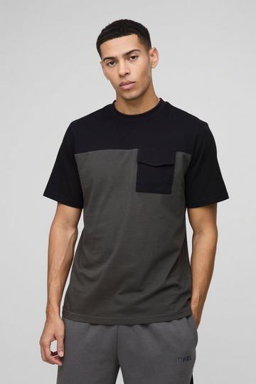 Black Regular Fit Man Tonal Colour Block Pocket T-Shirt