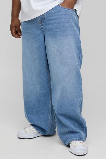 Plus Drop Pocket Detail Relaxed Fit Jeans mid wash