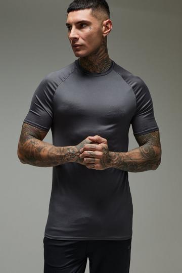 Tall Muscle Fit Muscle Fit Man Active Essentials Raglan T-Shirt charcoal