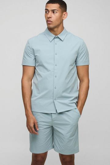 Ensemble technique avec chemise stretch et short sky blue