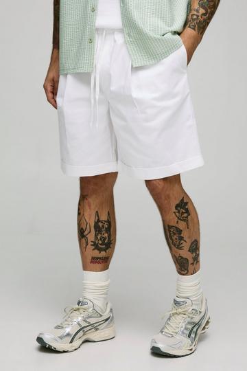 Baggy Fit Pleated Front Shorts white
