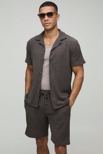 Gekreukeld Regular Fit Overhemd Met Revers Kraag En Comfortabele Middellange Shorts chocolate