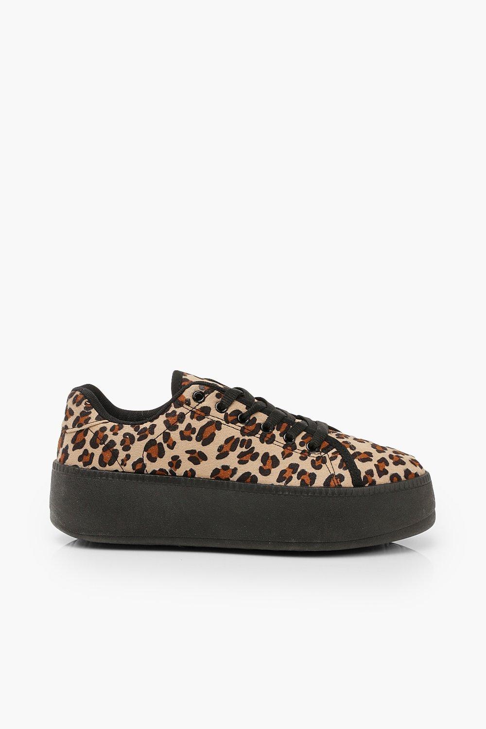 Zapatillas deportivas de plataforma con estampado de leopardo