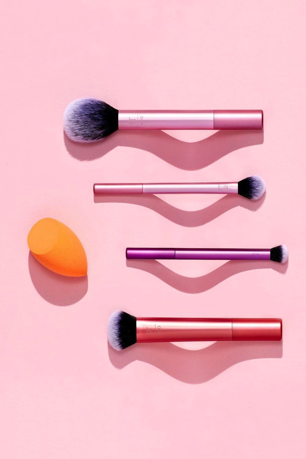 REAL TECHNIQUES EVERYDAY ESSENTIALS MAKEUP BRUSH SET