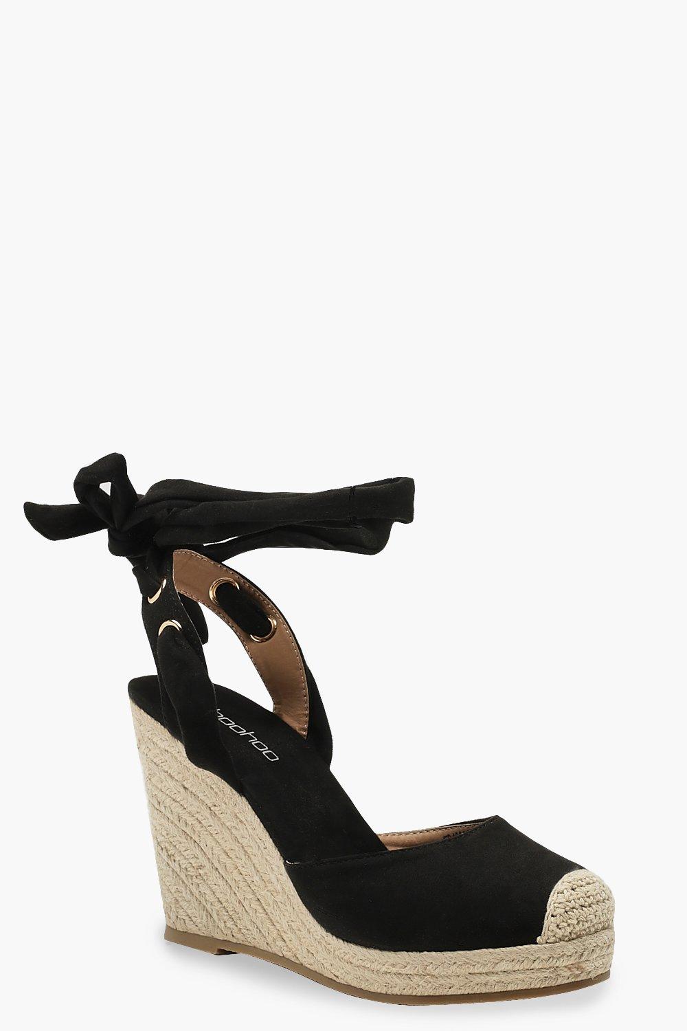 round toe espadrille wedge