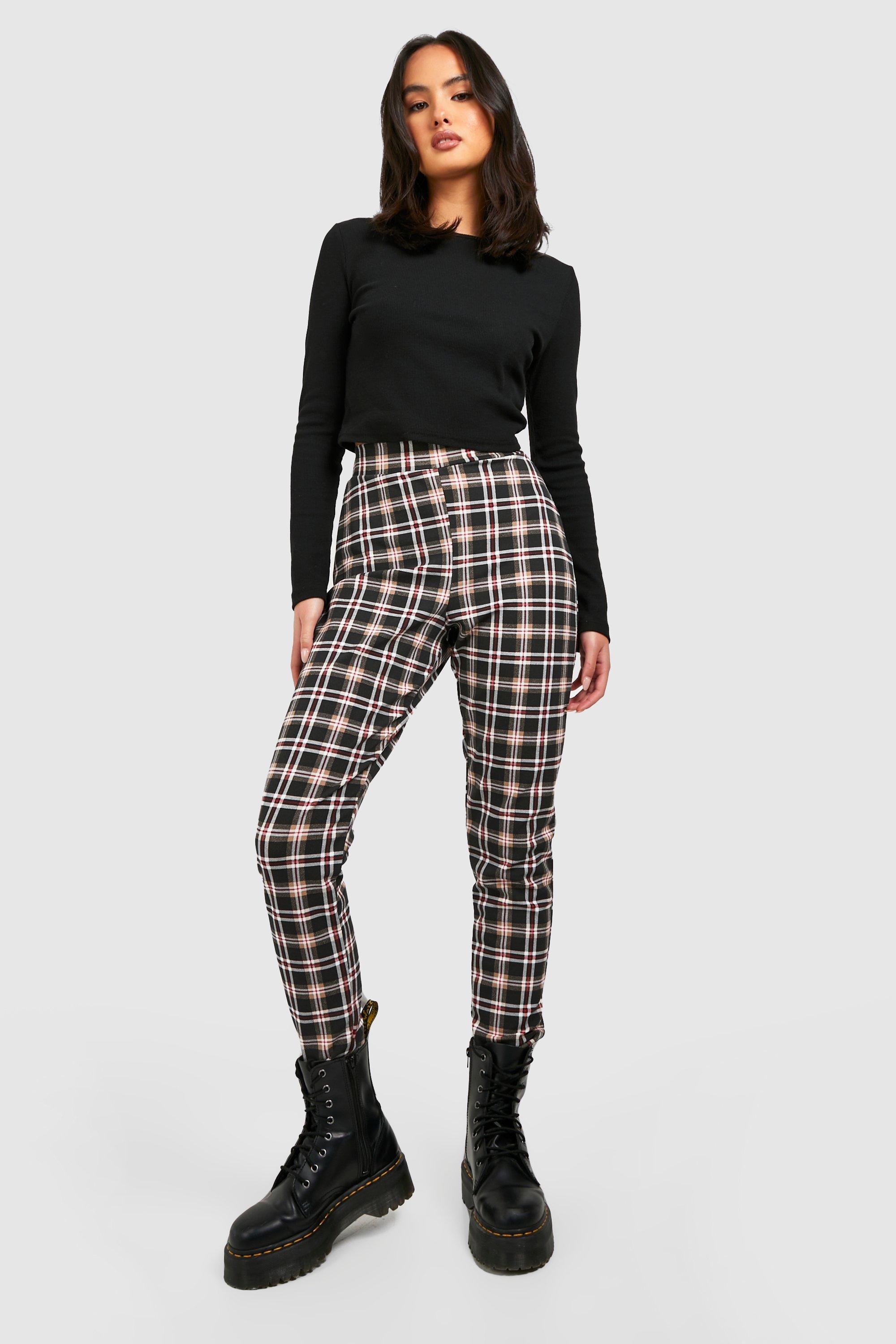 plaid tapered trousers