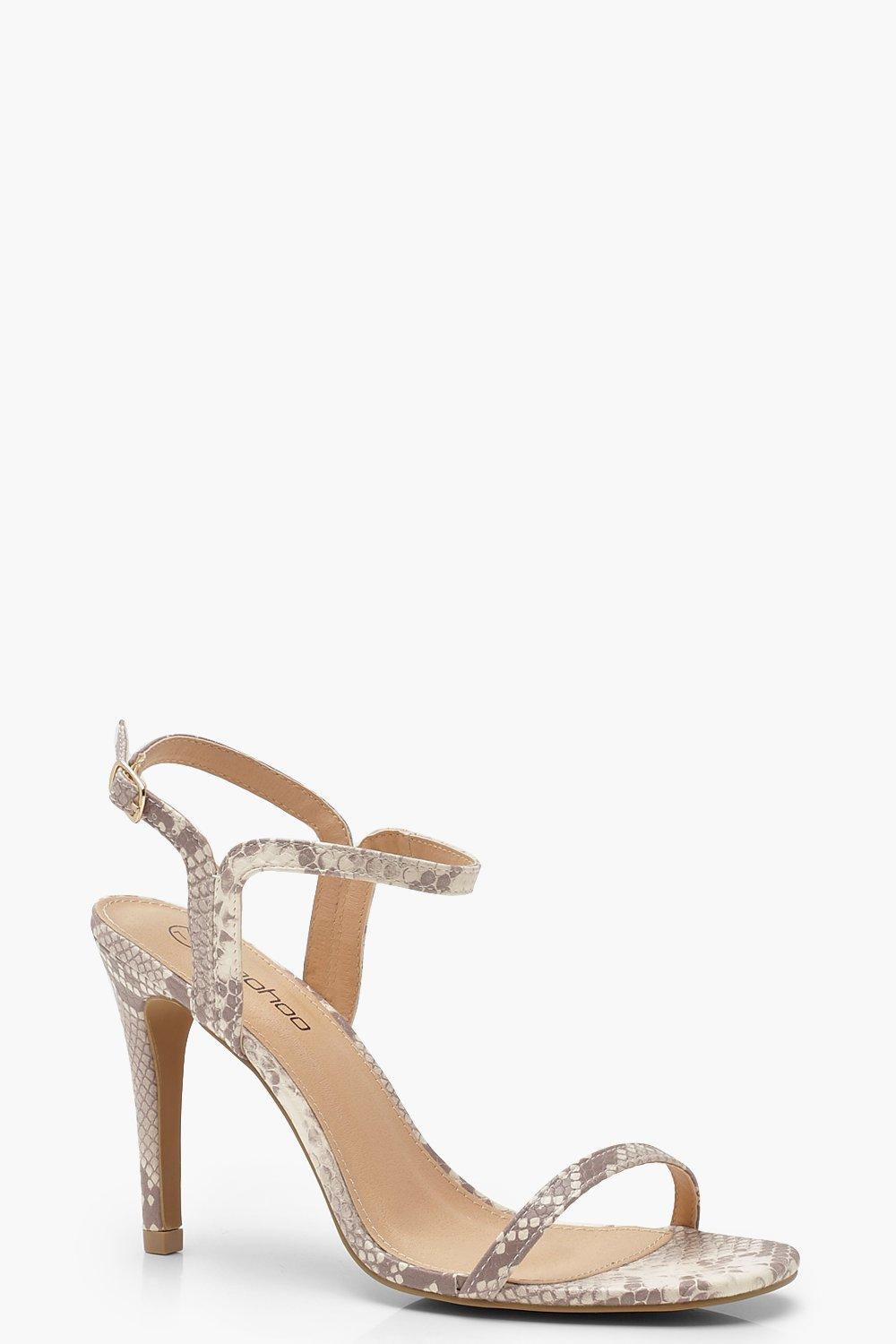 extra wide heels