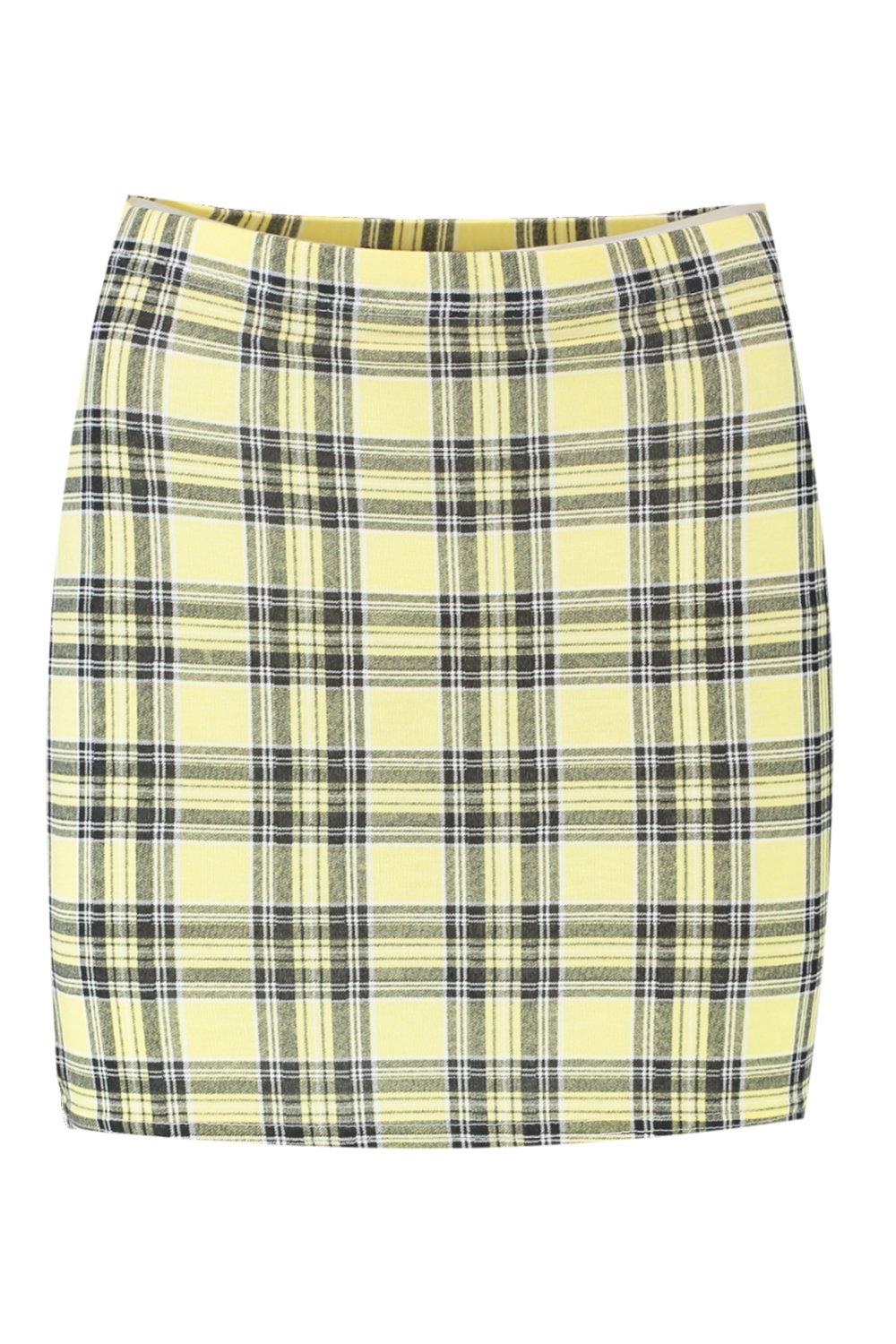 Boohoo pleated mini hotsell skirt in yellow check