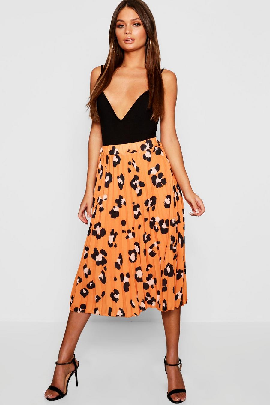 Orange Pleated Leopard Print Midi Skirt image number 1