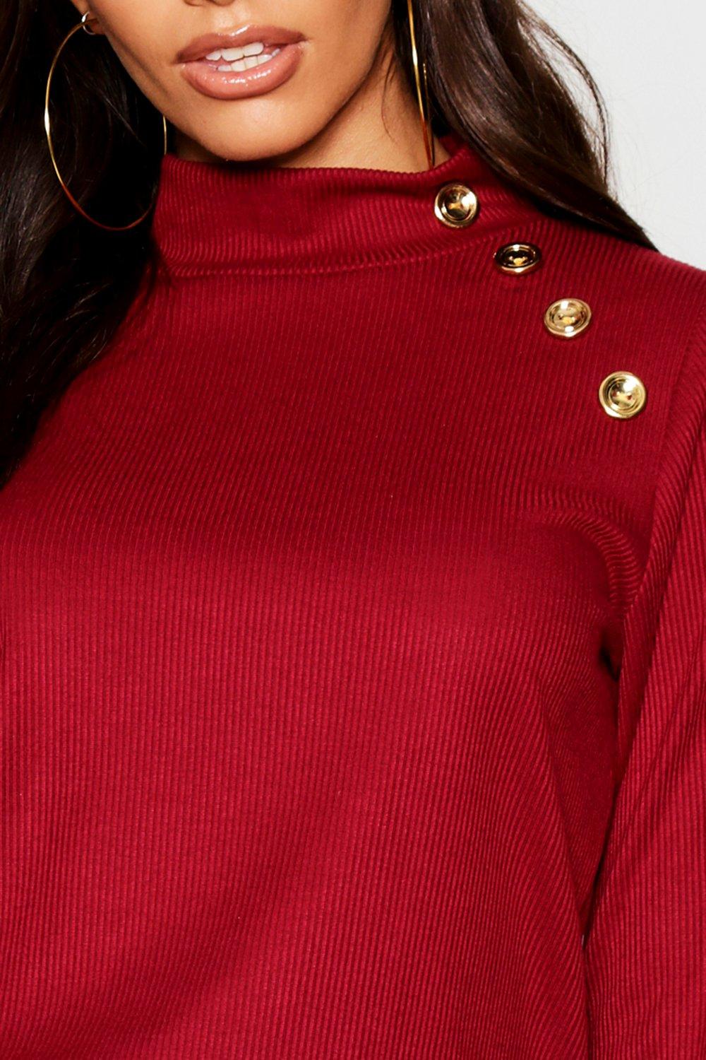 Turtleneck with clearance buttons