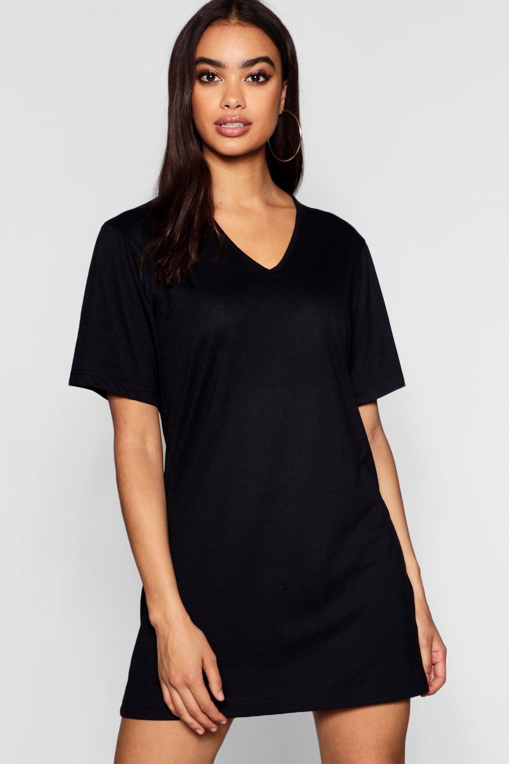 black v neck t shirt dress