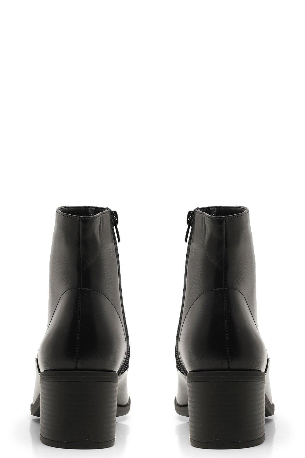 Low-heel boots · Black · Boots And Ankle Boots