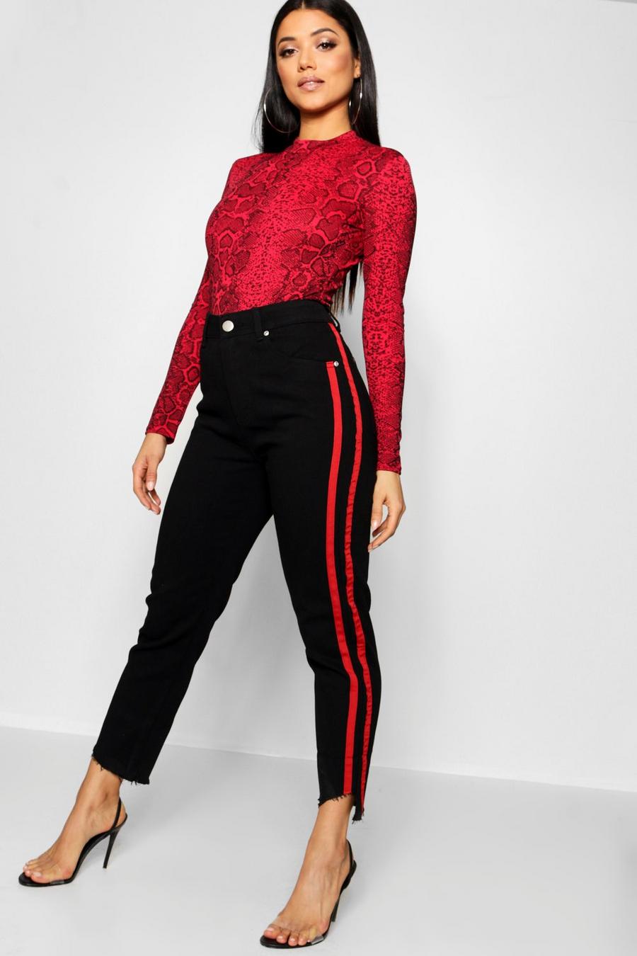 Jeans mit geradem Bein und roten Streifen, Schwarz image number 1