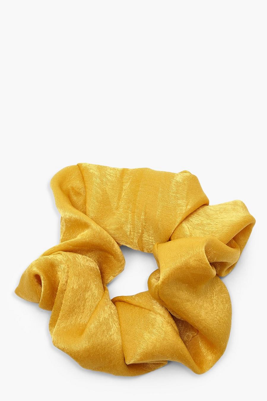 Yellow Scrunchie i glansig satin image number 1