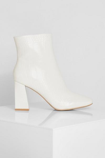 boohoo white White Croc Block Heel Sock Boots