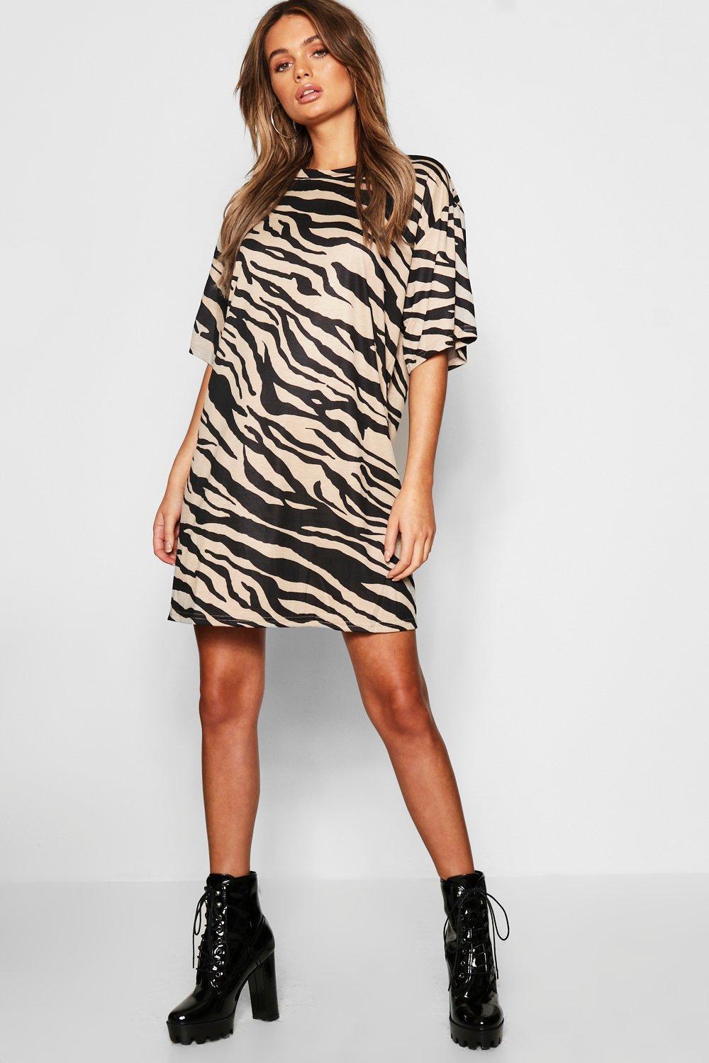 Animal print outlet t shirt dress