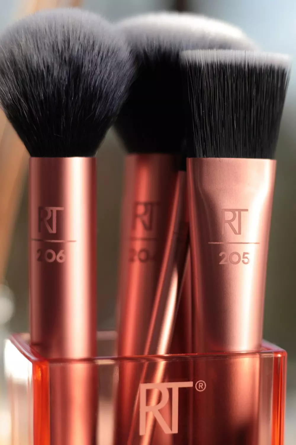 Real techniques flawless deals base brush set