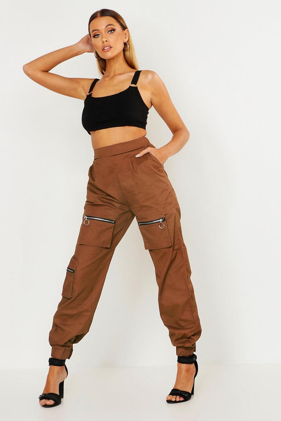 Pantalones tejidos estilo militar con bolsillo utility, Chocolate image number 1