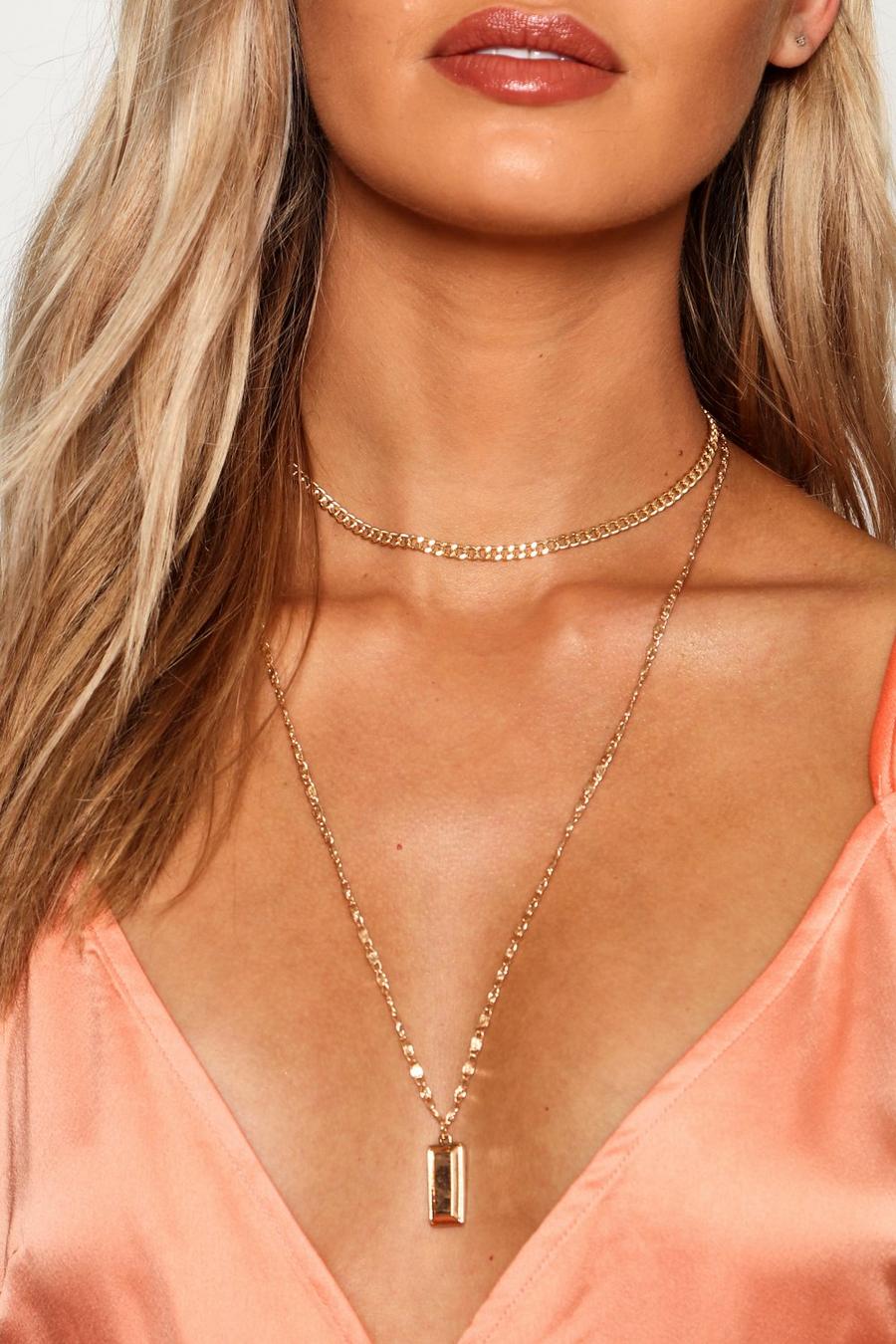 Gold Chunky Chain And Bar Layered Necklace image number 1