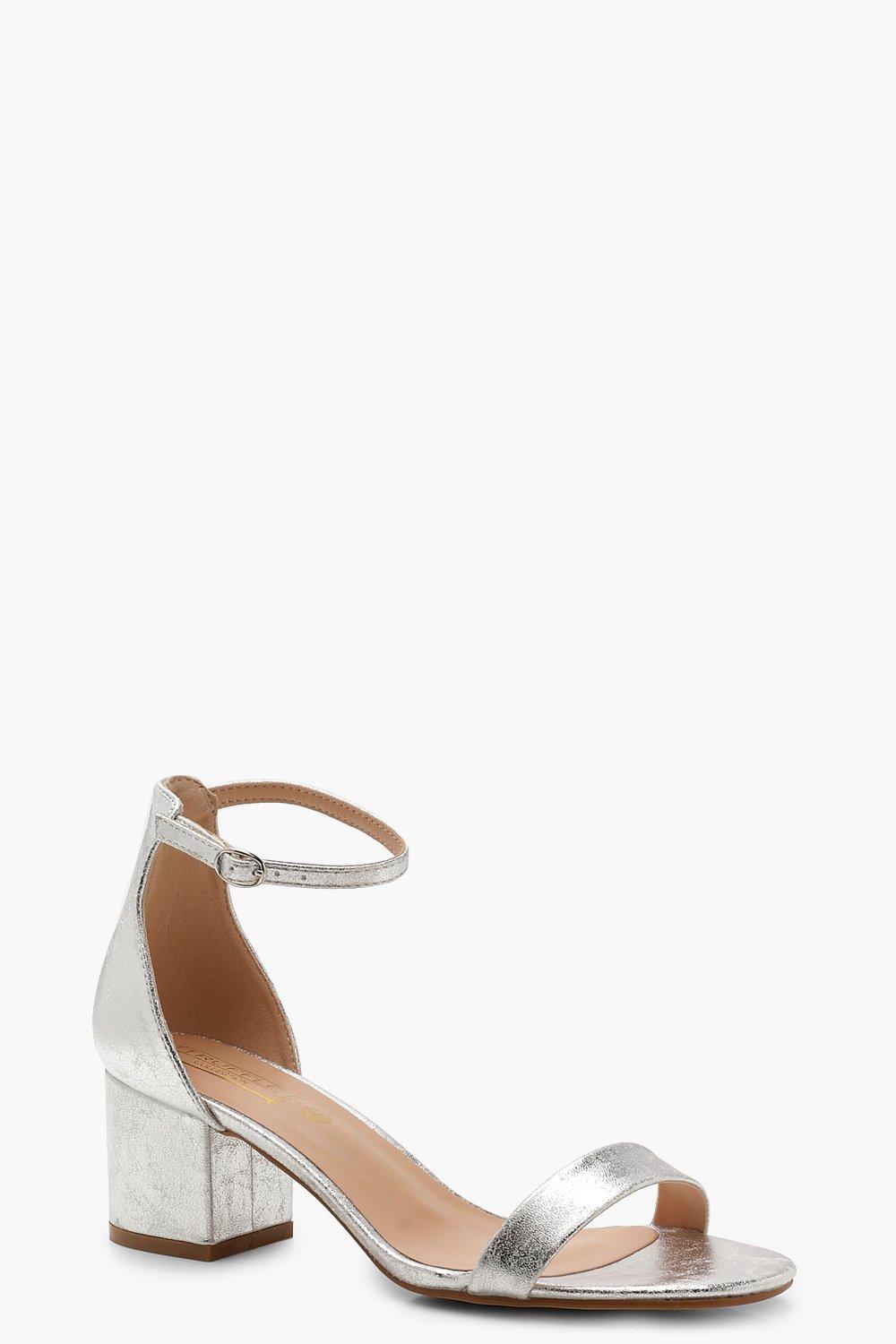 boohoo low block heel